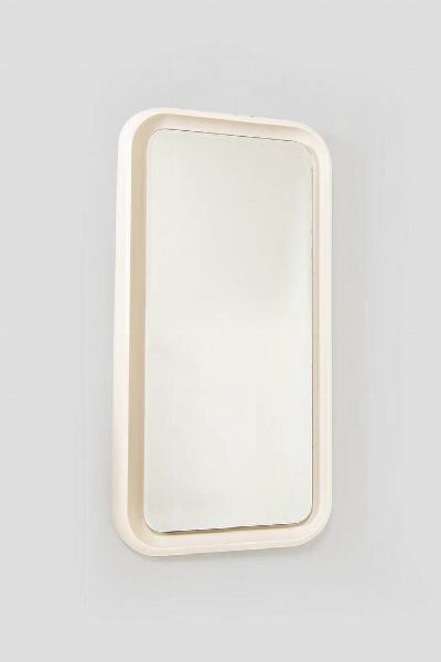 PRODUZIONE ITALIANA : Specchio retroilluminato con cornice in legno laccato. Anni '60 cm 148x77  - Asta Asta 175 Design - Associazione Nazionale - Case d'Asta italiane