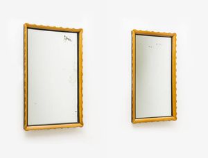 OSVALDO BORSANI  nello stile di - Coppia di specchi con cornice in legno scolpito. Anni '40 cm 110x71