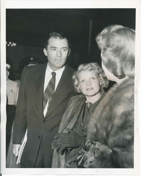 Gregory Peck con sua moglie Greta  - Asta Asta a Tempo | Fotografia - Associazione Nazionale - Case d'Asta italiane