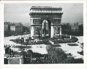 Parigi, Arc De Triomphe  - Asta Asta a Tempo | Fotografia - Associazione Nazionale - Case d'Asta italiane