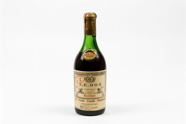 A.E.Dor, Grande Champagne Cognac Tres Vieille Excellence  - Asta Vini Pregiati e da Collezione - Associazione Nazionale - Case d'Asta italiane