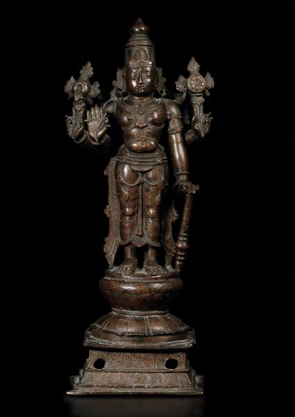 Scultura in bronzo raffigurante Shiva, India, XVI/XVII secolo  - Asta Fine Chinese Works of Art - Associazione Nazionale - Case d'Asta italiane