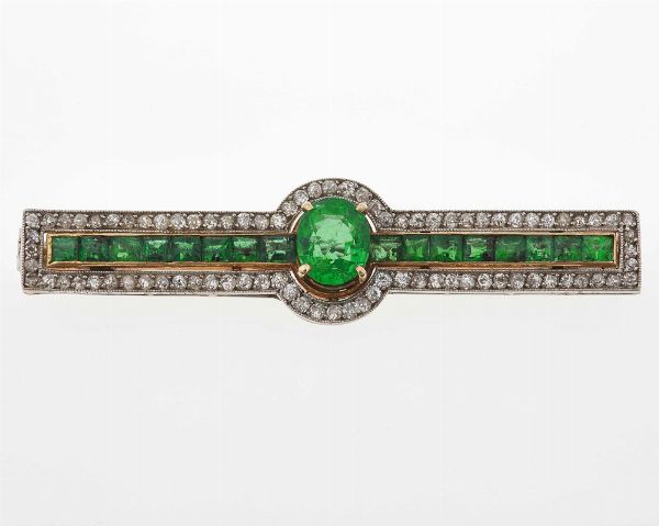 Spilla con smeraldi Colombia e diamanti  - Asta Fine Jewels - Associazione Nazionale - Case d'Asta italiane
