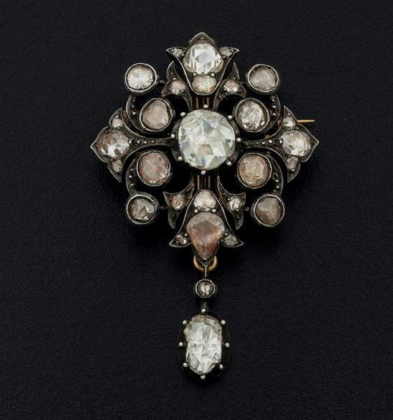 Spilla/pendente con diamanti taglio rosa d'Olanda  - Asta Fine Jewels - Associazione Nazionale - Case d'Asta italiane