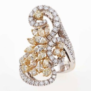 Anello con diamanti taglio brillante e navette  - Asta Fine Jewels - Associazione Nazionale - Case d'Asta italiane