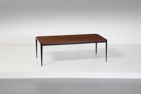 BORSANI OSVALDO (1911 - 1985) : Tavolino da salotto modello T61B, produzione Tecno, 1957.  - Asta ASTA 306 - DESIGN (Online) - Associazione Nazionale - Case d'Asta italiane
