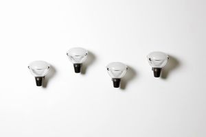 GARDELLA IGNAZIO (1905 - 1999) : Quattro lampade da parete LP6 produzione Azucena, anni Sessanta.  - Asta ASTA 306 - DESIGN (Online) - Associazione Nazionale - Case d'Asta italiane