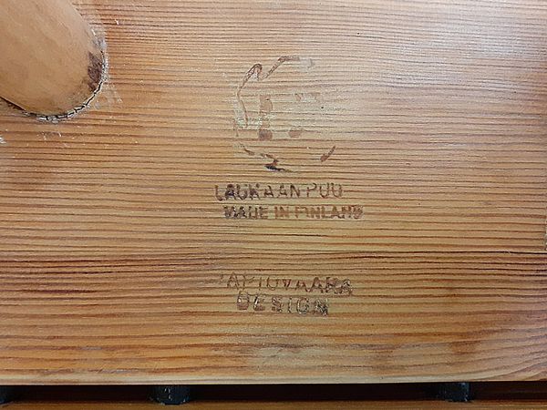 TAPIOVAARA ILMARI (1914 - 1999) : Tavolo con quattro sedie Pirkka produzione Laukaan Puu, 1955.  - Asta ASTA 308 - DESIGN (Tradizionale) - Associazione Nazionale - Case d'Asta italiane