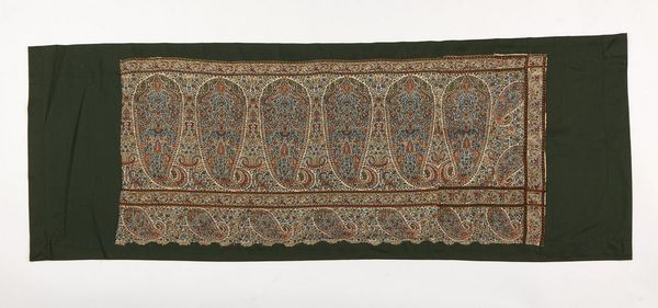 Arte Islamica : Tessuto ricamato con motivo paisley Kashmir, tardo XIX secolo  - Asta ASTA ISLAMICA E INDIA (Tradizionale) - Associazione Nazionale - Case d'Asta italiane