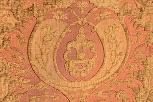 Arte Islamica : Tessuto in seta con melagrane Probabilmente Italia, XIX secolo  - Asta ASTA ISLAMICA E INDIA (Tradizionale) - Associazione Nazionale - Case d'Asta italiane