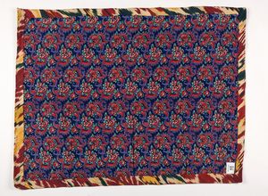 Arte Islamica : Tessuto UzbekoAsia Centrale, XIX secolo  - Asta ASTA ISLAMICA E INDIA (Tradizionale) - Associazione Nazionale - Case d'Asta italiane