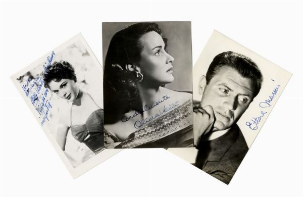 Raccolta di 25 fotografie autografate di attori e cantanti italiani.  - Asta Grafica & Libri - Associazione Nazionale - Case d'Asta italiane