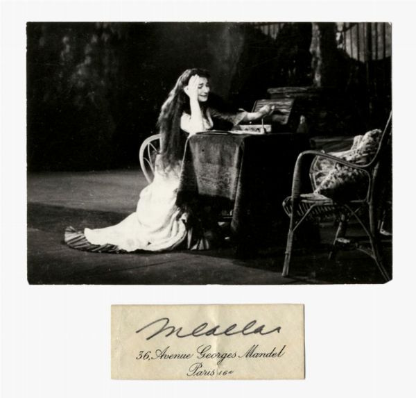 MARIA CALLAS : Fotografia di scena. Violetta in Traviata.  - Asta Grafica & Libri - Associazione Nazionale - Case d'Asta italiane
