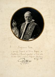 PIUS [PAPA XI] - Fotografia su cartoncino con firma autografa.