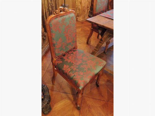 Serie di sei sedie in rovere  - Asta Arredi tirolesi di Villa Regina a Dobbiaco - Associazione Nazionale - Case d'Asta italiane