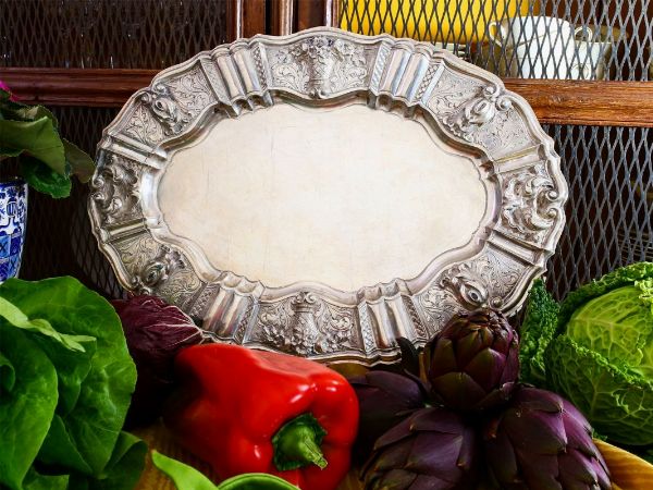 Vassoio ovale in argento  - Asta Arredi e Dipinti di Palazzo al Bosco - Associazione Nazionale - Case d'Asta italiane