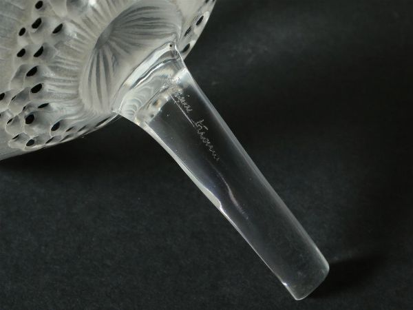 Anemone in cristallo Lalique  - Asta Arredi e Dipinti di Palazzo al Bosco - Associazione Nazionale - Case d'Asta italiane