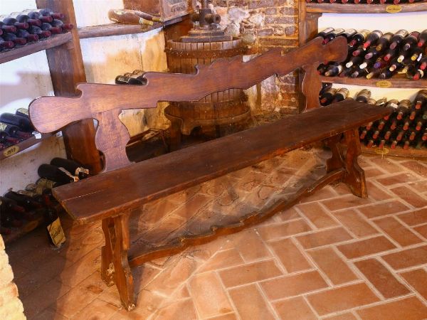 Panca rustica in legno tenero  - Asta Arredi e Dipinti di Palazzo al Bosco - Associazione Nazionale - Case d'Asta italiane
