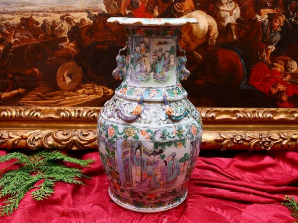 Vaso in porcellana  - Asta Arredi e Dipinti di Palazzo al Bosco - Associazione Nazionale - Case d'Asta italiane