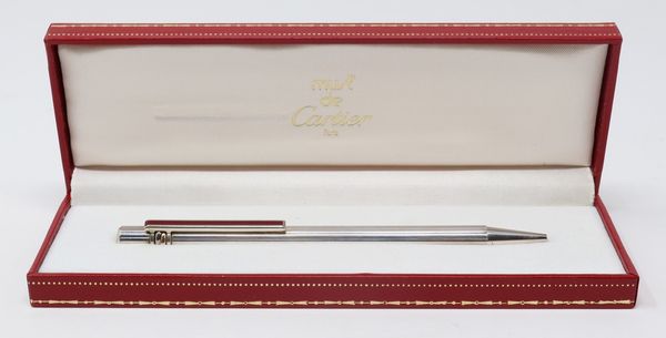Penna in acciaio e lacca rossa Must de Cartier  - Asta Asta 200 - Gioielli, Orologi e Argenti - Associazione Nazionale - Case d'Asta italiane