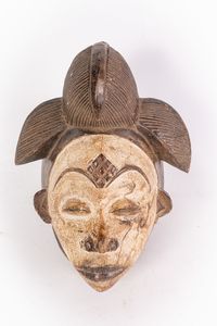 Arte africana - Maschera okuyi, PunuGabon