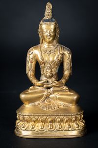 Arte Himalayana - Figura in bronzo dorato raffigurante Amitayus  Cina, XIX secolo