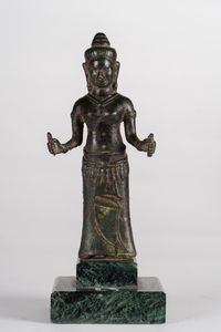 Arte Sud-Est Asiatico - Scultura in bronzo raffigurante divinit femminile Vietnam, arte champa, XII secolo