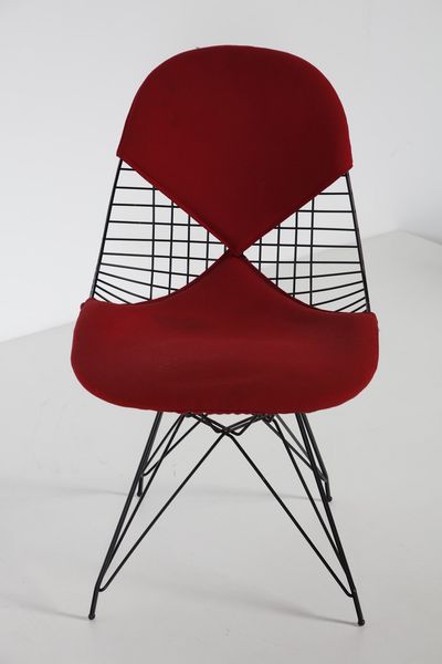 EAMES CHARLES & RAY (1907 - 1978) : Quattro sedie DKR Bikini produzione Herman Miller  - Asta DESIGN  (online) - Associazione Nazionale - Case d'Asta italiane