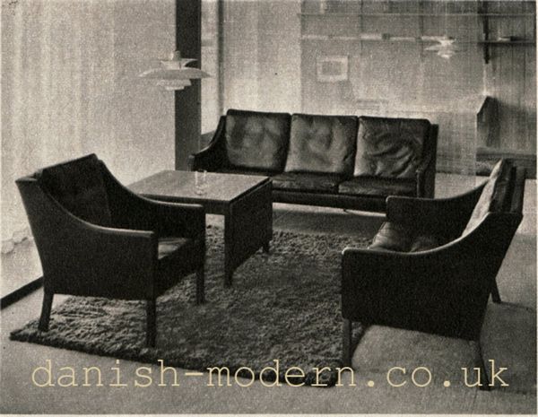 MOGENSEN BORGE (1914 - 1972) : Coppia di poltrone modello 2203, produzione C. Danel  - Asta DESIGN  (online) - Associazione Nazionale - Case d'Asta italiane