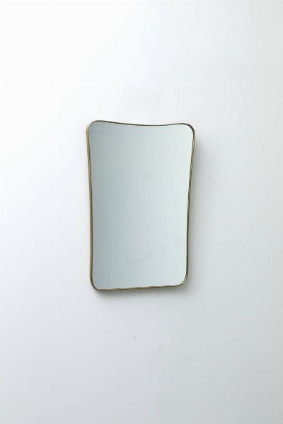 PRODUZIONE ITALIANA : Specchio con bordo in ottone. Anni '50 cm 75x52  - Asta Asta 182 - Associazione Nazionale - Case d'Asta italiane