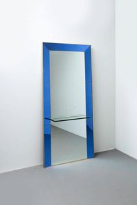 CRISTAL ART - Specchiera con mensola  cornicie in vetro colorato. Anni '60 cm 217x100x24