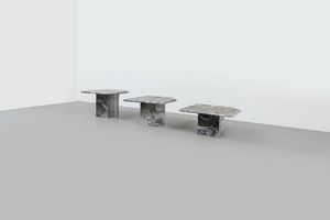 PRODUZIONE ITALIANA : Tre tavolini marmo. Anni '60 cm 40x62x62  - Asta Asta 182 - Associazione Nazionale - Case d'Asta italiane