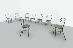 PRODUZIONE ITALIANA - Otto sedie da giardino in metallo verniciato. Anni '50 cm 83x40x40