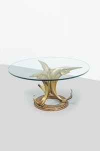 PRODUZIONE ITALIANA - Tavolino con sostegno in ottone  piano in vetro molato. Anni '50 cm 50x80