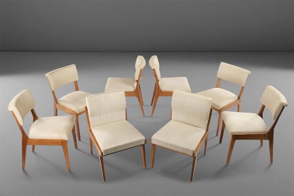Set di due poltroncine e sei sedie con struttura in legno e con rivestimenti in tessuto.  - Asta PopUp Design - Associazione Nazionale - Case d'Asta italiane