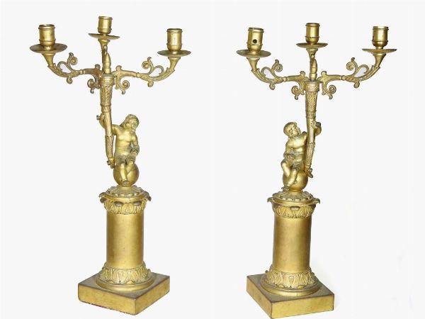 Coppia di candelabri in gelamina dorata  - Asta Un antico casale: arredi e collezioni - III - Associazione Nazionale - Case d'Asta italiane