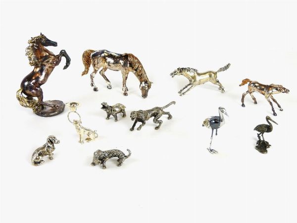 Raccolta di animali in argento e metallo argentato  - Asta Un antico casale: arredi e collezioni - III - Associazione Nazionale - Case d'Asta italiane