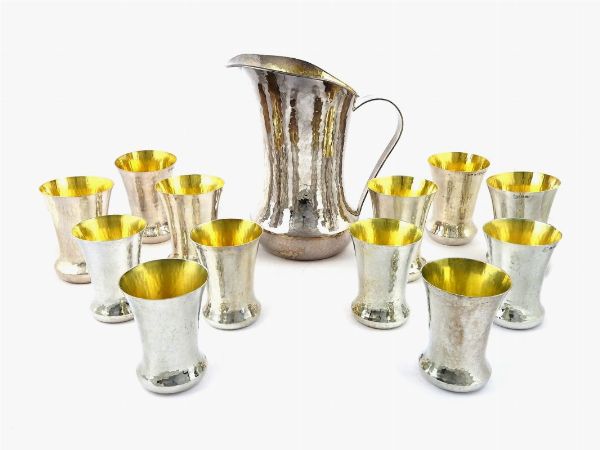 Servito di bicchieri in argento sterling  - Asta Un antico casale: arredi e collezioni - III - Associazione Nazionale - Case d'Asta italiane
