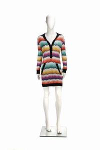 Missoni - Casacca in maglia multicolore, con profonda scollatura e chiusura a bottoni. Polsini e tasche nere.