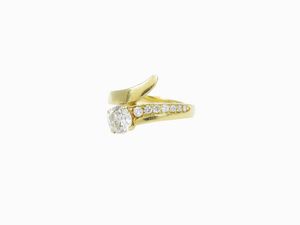 Anello in oro giallo con diamante  - Asta Importanti Diamanti e Gioielli / Una selezione di Orologi - Associazione Nazionale - Case d'Asta italiane