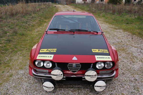 Alfa Romeo : Alfetta GT (1.8) GR.2 (Italdesign)  - Asta Automobili e Motociclette - Associazione Nazionale - Case d'Asta italiane