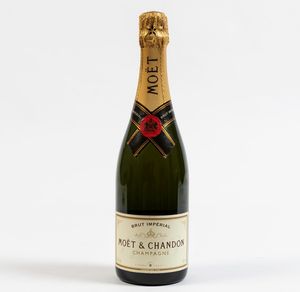 Moet et Chandon, Champagne Brut Imperial  - Asta Summer Wine | Cambi Time - Associazione Nazionale - Case d'Asta italiane