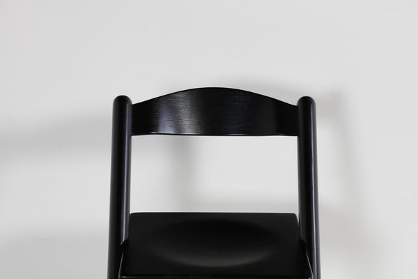 ROBERTO PAMIO e RENATO TOSO : Otto sedie produzione Stilwood  - Asta ASTA 332 - DESIGN (online ) - Associazione Nazionale - Case d'Asta italiane