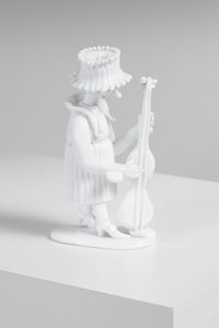 BIANCONI FULVIO (1915 - 1996) - Figura di musicante in vetro lattimo della serie Grotteschi per Venini