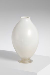 FRATELLI TOSO - Vaso a balaustro in vetro lattimo, base  in vetro  trasparente, superficie impreziosita da foglia oro.