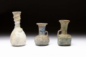 MANIFATTURA MURANESE - Tre piccoli vasi in calcedonio