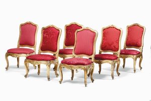 Salotto in legno intagliato e dorato composto da divano e sei sedie, Genova XVIII secolo  - Asta Arredi | Cambi Time - Associazione Nazionale - Case d'Asta italiane