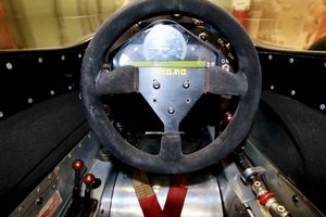 Lola Alfa Romeo : T90/00 (Formula Indy)  - Asta Automobili sportive e da competizione - Associazione Nazionale - Case d'Asta italiane