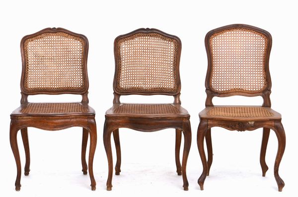 Tre sedie Luigi XV genovesi in paglia di Vienna  - Asta Da una collezione genovese | Cambi Time - Associazione Nazionale - Case d'Asta italiane