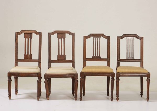 Due coppie di sedie in stile Luigi XVI  - Asta Da una collezione genovese | Cambi Time - Associazione Nazionale - Case d'Asta italiane